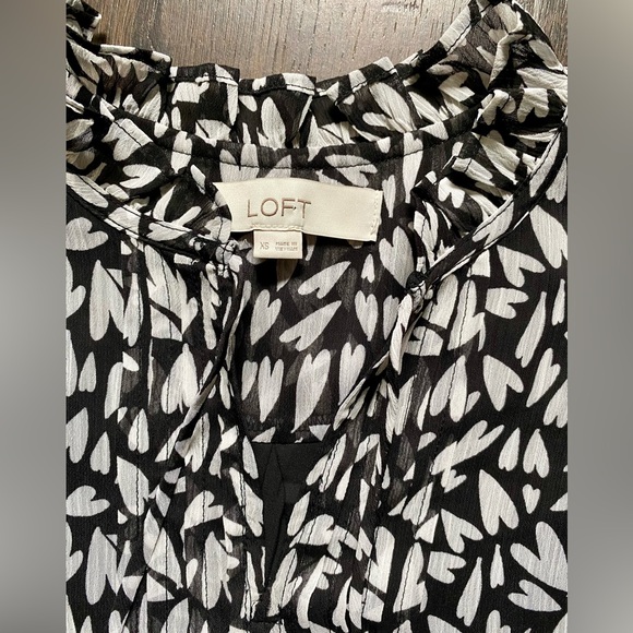 LOFT Hearts Top XS - Picture 3 of 6